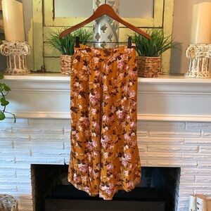 American Eagle High Waist Floral Print Mustard Yellow Cropped Gaucho Pants XS